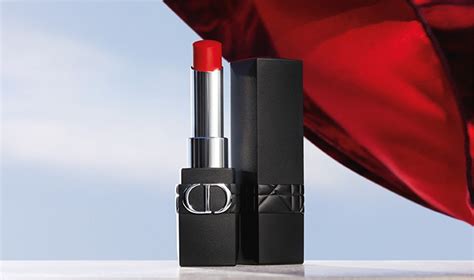 La barra de labios según Dior: Dior Addict, Rouge Dior, Diorific.